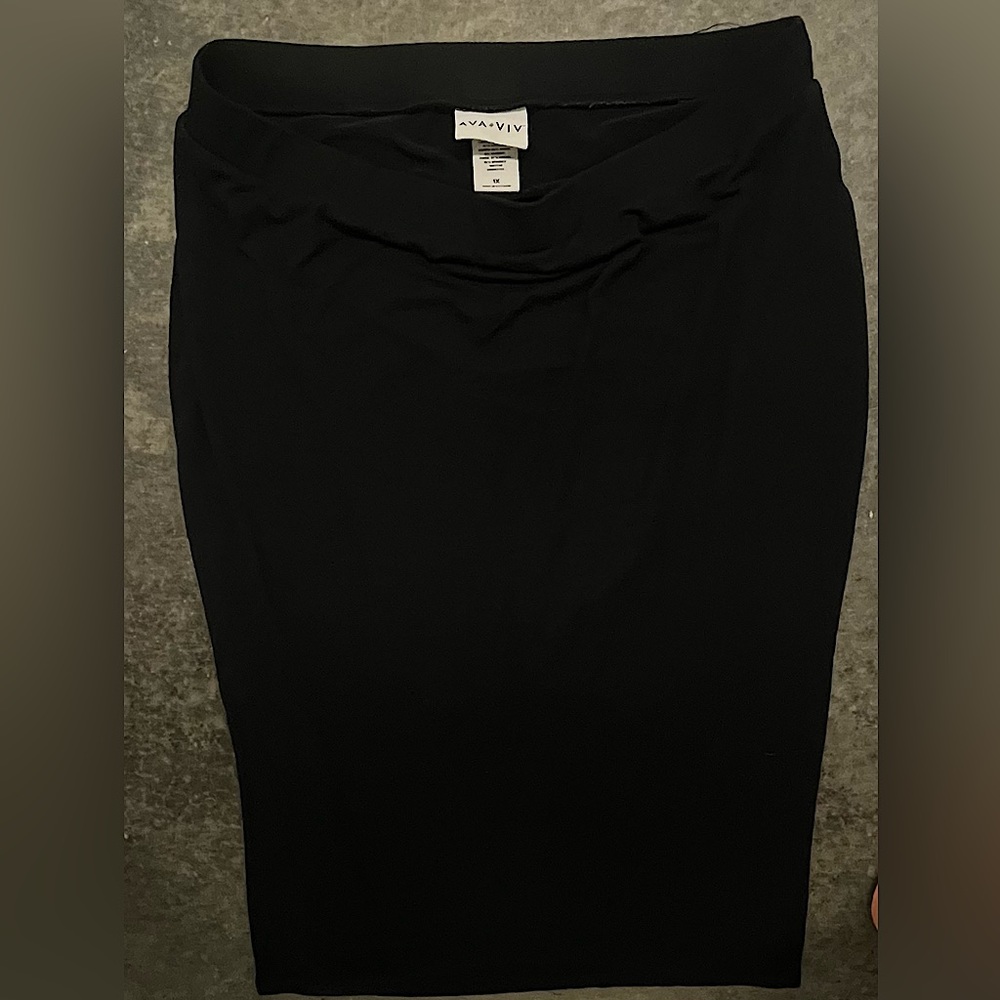 Ava & Viv 1X Black Fitted Skirt